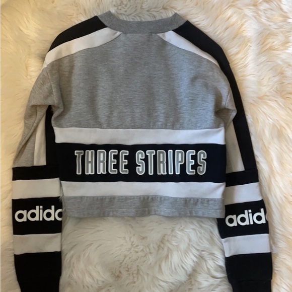 ADIDAS ORIGINALS THREE STRIPES SWEATSHIRT - Picture 3 of 6